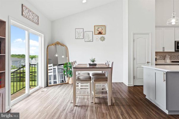 Dining room, Interior, Kitchen, Pendant Lights, Recessed Lighting, Wood Texture Flooring