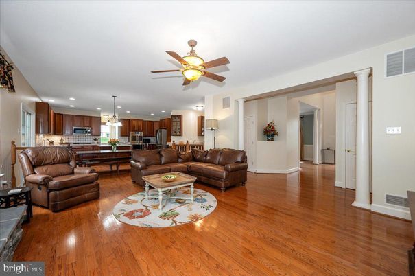Dining room, Interior, Kitchen, Living room, Pendant Lights, Recessed Lighting, Stainless Steel Appliances, Wood Texture Flooring