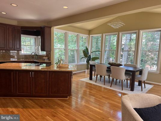 Dining room, Interior, Kitchen, Recessed Lighting, Wood Texture Flooring