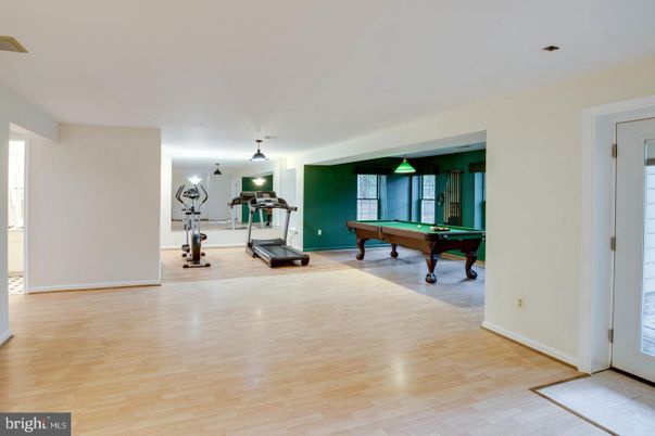 Billiard Table, Fitness Equipment, Game Room, Interior, Wood Texture Flooring