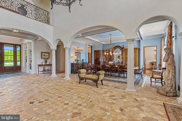 Chandelier, Dining room, Interior