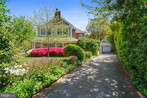 Backyard, Detached Garage, Exterior