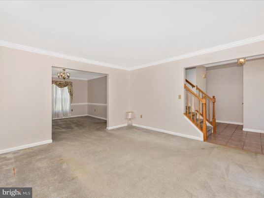 Chandelier, Empty room, Interior
