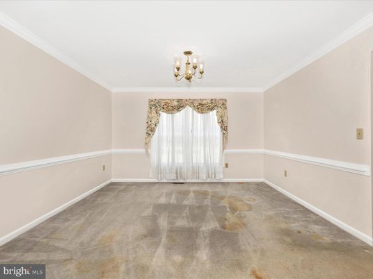 Chandelier, Empty room, Interior