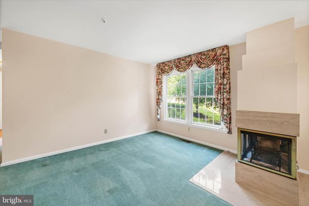 Empty room, Fireplace, Interior
