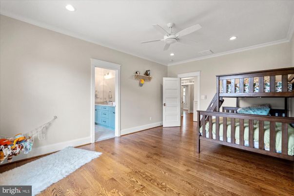 Bathroom, Interior, Recessed Lighting, Wood Texture Flooring