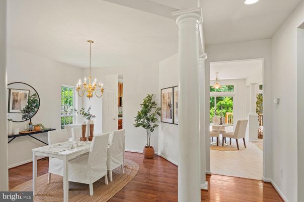 Chandelier, Dining room, Interior, Pendant Lights, Recessed Lighting, Wood Texture Flooring