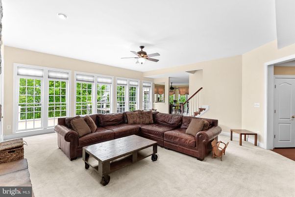 Dining room, Interior, Living room, Recessed Lighting