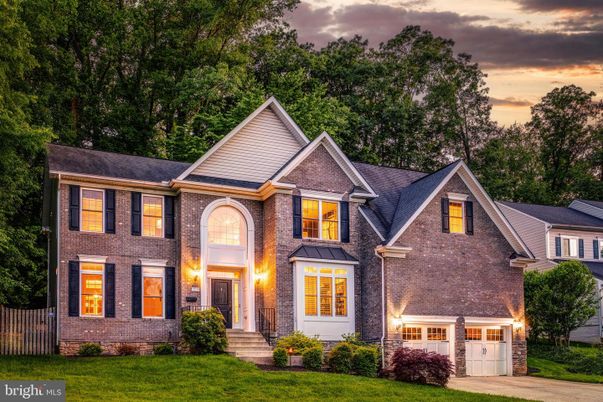 Attached, Detached Garage, Exterior, Facade, Brick Facade, Brick Traditional