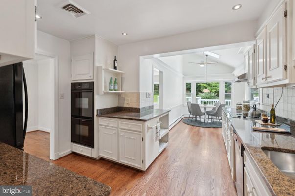 Dining room, Interior, Kitchen, Recessed Lighting, Wood Texture Flooring