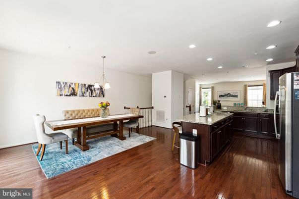 Dining room, Interior, Kitchen, Pendant Lights, Recessed Lighting, Wood Texture Flooring