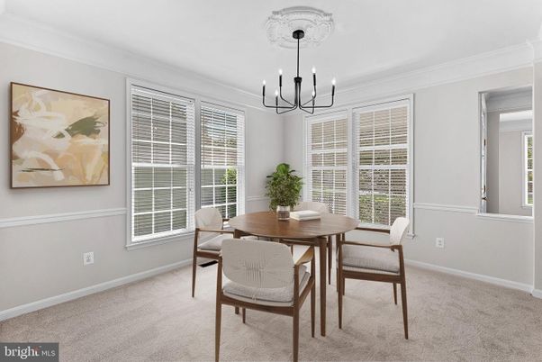 Chandelier, Dining room, Interior