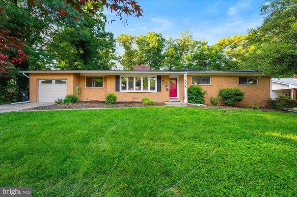 Attached, Exterior, Facade, Brick Facade, Ranch