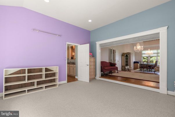 Chandelier, Dining room, Interior, Recessed Lighting, Wood Texture Flooring