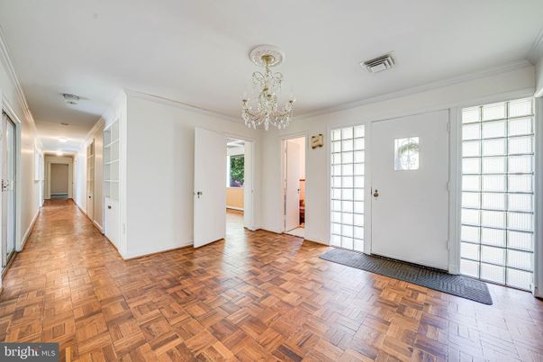 Chandelier, Interior, Recessed Lighting, Wood Texture Flooring