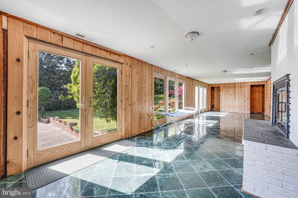 Interior, Recessed Lighting, Wooden Walls