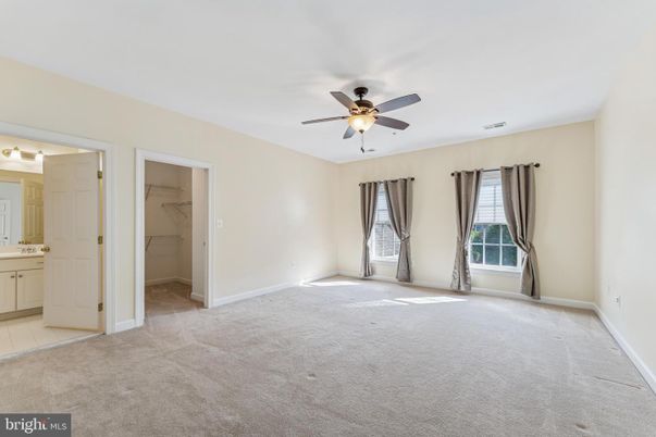 Bathroom, Empty room, Interior