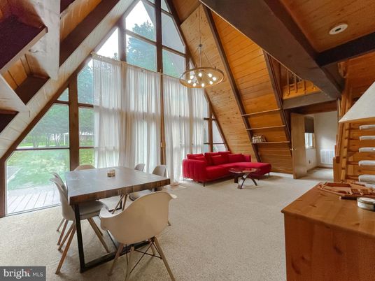 Dining room, Interior, Living room, Pendant Lights, Wooden Beams, Wooden Ceilings, Wooden Walls