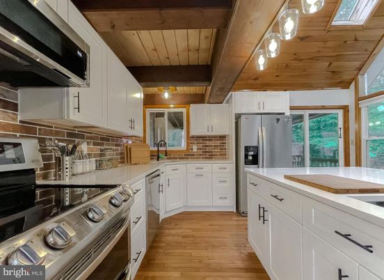 Interior, Kitchen, Stainless Steel Appliances, Wooden Beams, Wooden Ceilings, Wood Texture Flooring