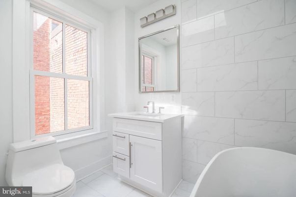 Bathroom, Interior, Marble Walls