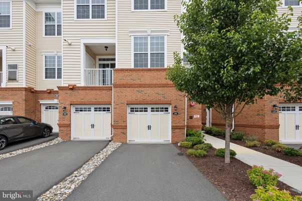 Attached, Exterior, Facade, Brick Facade, Rowhouse