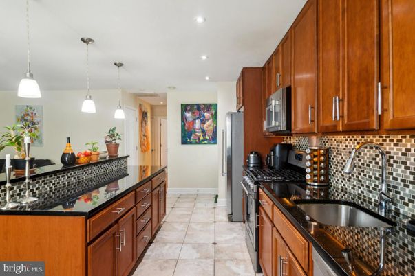 Interior, Kitchen, Pendant Lights, Recessed Lighting