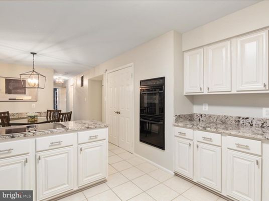 Dining room, Interior, Kitchen, Pendant Lights