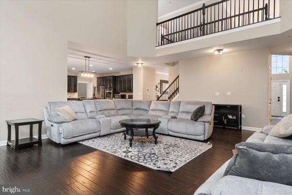 Dining room, Interior, Kitchen, Living room, Pendant Lights, Recessed Lighting, Wood Texture Flooring