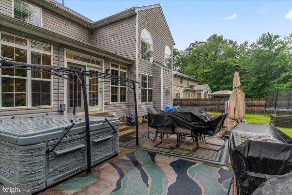 Exterior, Hot Tub