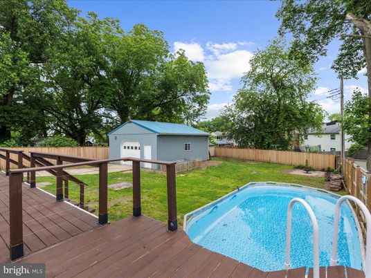 Backyard, Detached Garage, Exterior, Pool