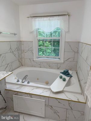 Bathroom, Interior, Marble Walls