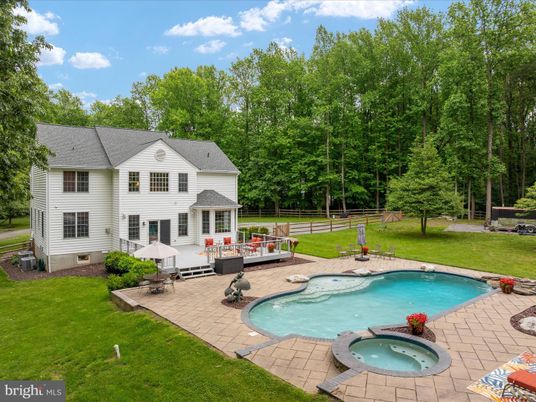 Backyard, Exterior, Pool