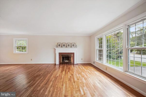 Empty room, Fireplace, Interior, Wood Texture Flooring