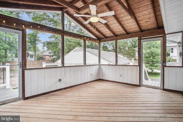 Interior, Sun Room, Wooden Beams, Wooden Ceilings, Wood Texture Flooring