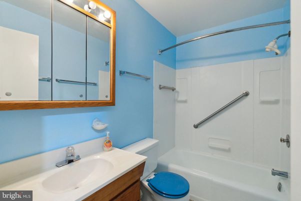 DE Listing image placeholder