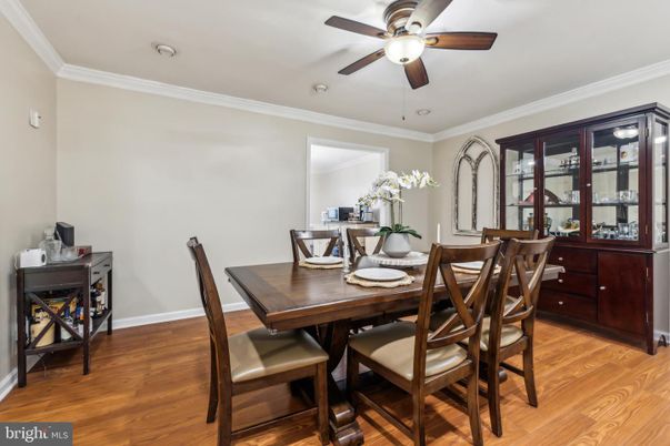 Dining room, Interior, Wood Texture Flooring