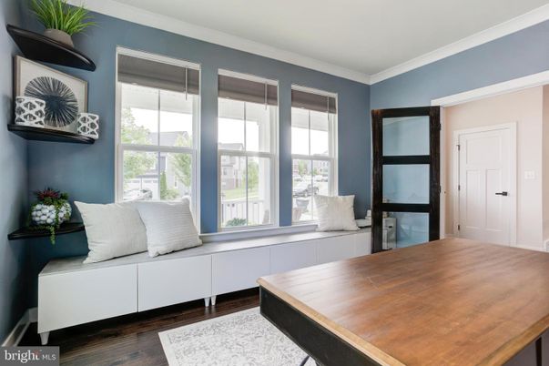 DE Listing image placeholder