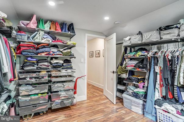 Interior, Recessed Lighting, Walk-in Closets, Wood Texture Flooring