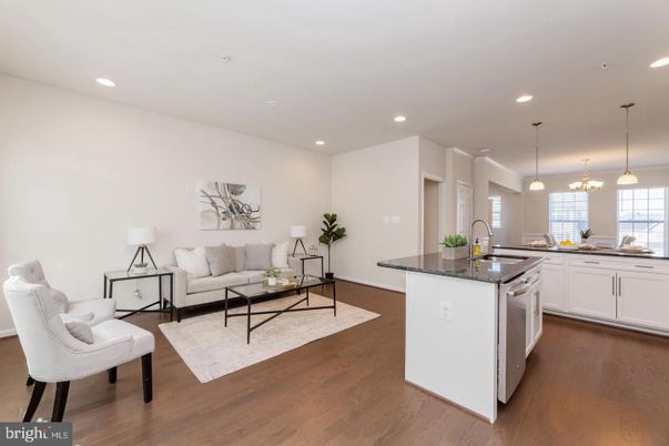 Interior, Kitchen, Living room, Pendant Lights, Recessed Lighting, Wood Texture Flooring