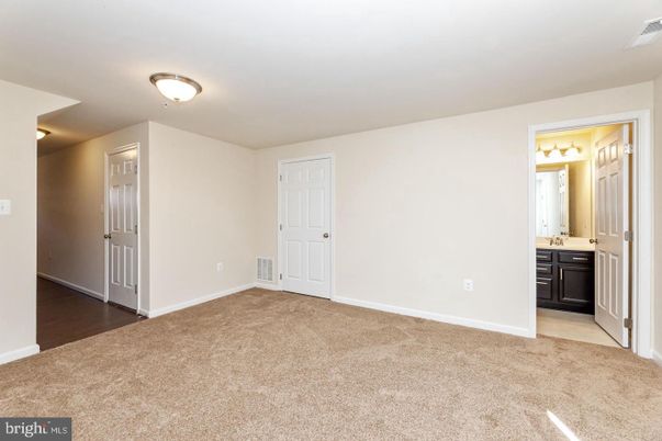 Bathroom, Empty room, Interior