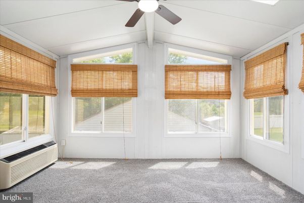 Empty room, Interior, Sun Room