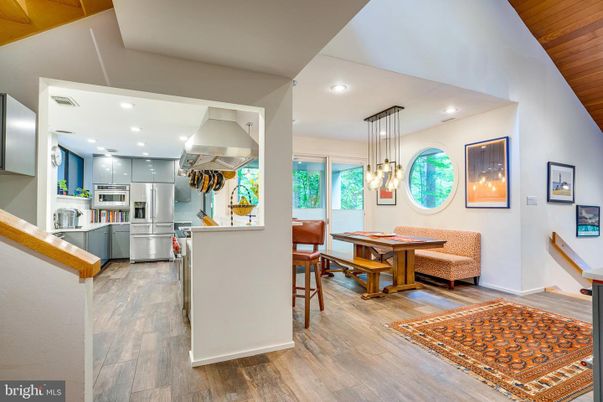 Dining room, Interior, Kitchen, Pendant Lights, Recessed Lighting, Stainless Steel Appliances, Wooden Ceilings, Wood Texture Flooring