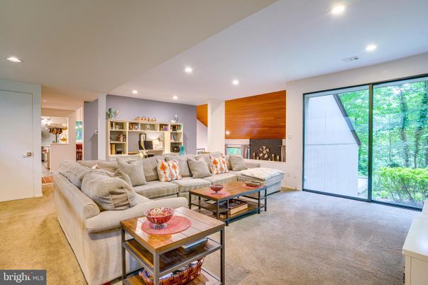 Fireplace, Interior, Living room, Recessed Lighting