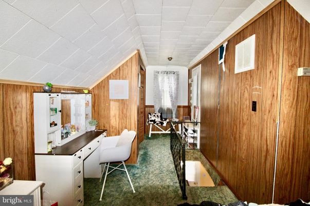Interior, Wooden Walls