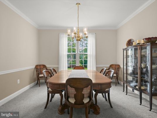 Chandelier, Dining room, Interior