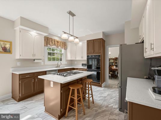 Interior, Kitchen, Marble, Pendant Lights, Recessed Lighting