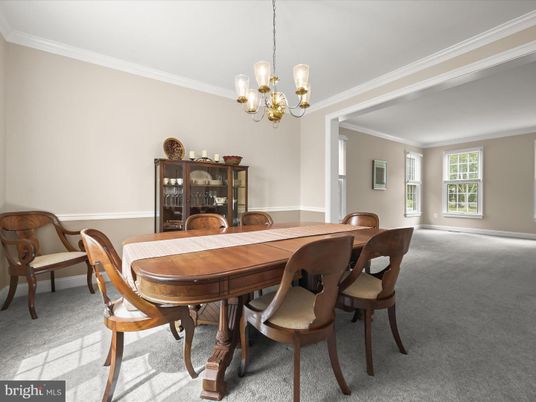 Chandelier, Dining room, Interior