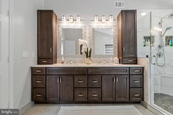 Bathroom, Dual Sink Vanities, Glass Shower, Interior, Marble Walls