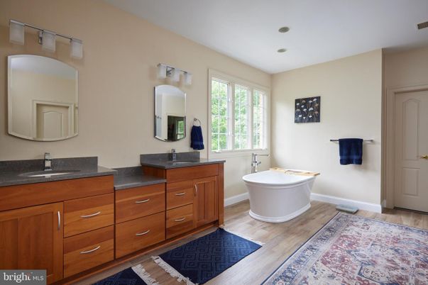 Bathroom, Dual Sink Vanities, Free Standing Baths, Interior, Wood Texture Flooring