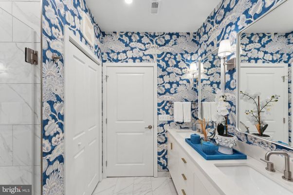 Bathroom, Dual Sink Vanities, Interior, Marble, Recessed Lighting